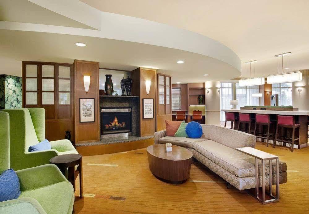 Courtyard Lancaster Otel Fertility Dış mekan fotoğraf